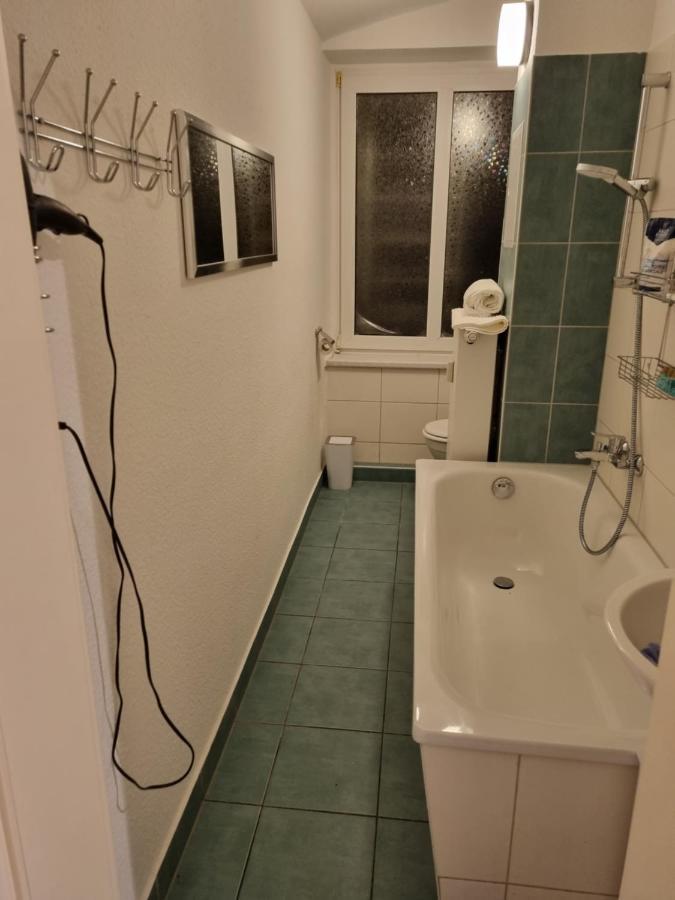 R&E Apartment Chemnitz Buitenkant foto